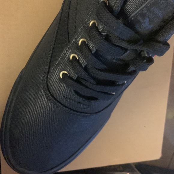 (1852) Levi's Womens Naya LUX Sporty Fashion Skate Sneaker Shoe size 10 - Picture 10 of 13